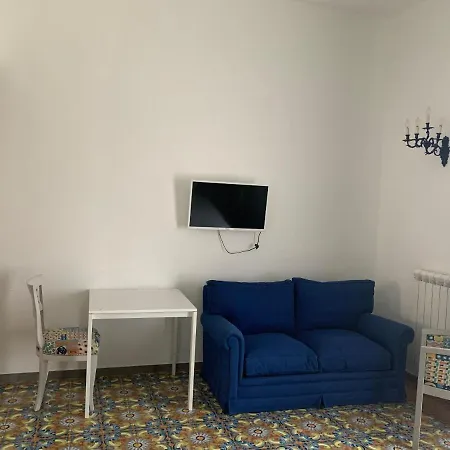 Specchio Di Parthenope Couette-café Naples