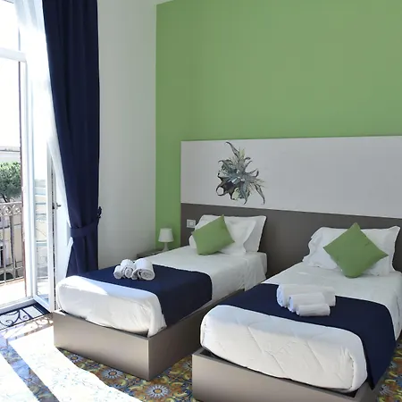 Specchio Di Parthenope Couette-café