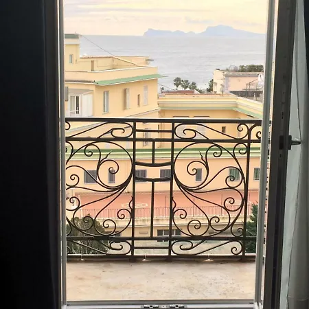 Specchio Di Parthenope 4*