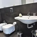 فندق مبيت وإفطار Specchio Di Parthenope 4*