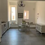 Specchio Di Parthenope Bed and Breakfast