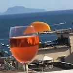 Specchio Di Parthenope Bed and Breakfast