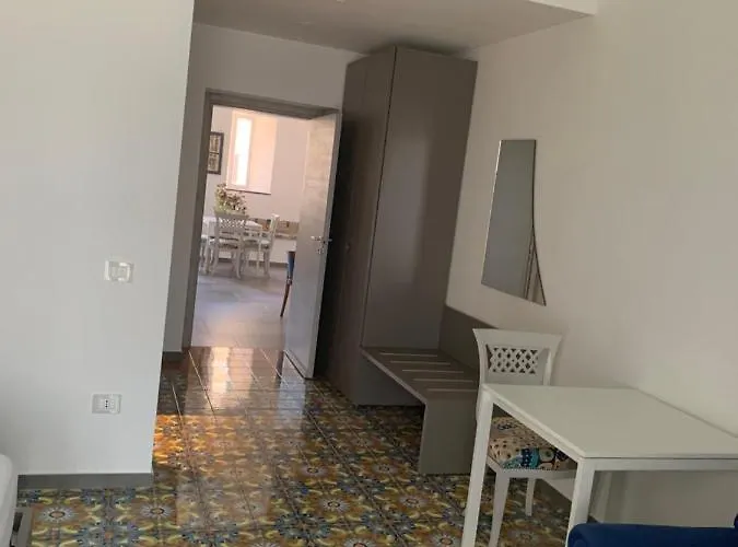 Bed and Breakfast Specchio Di Parthenope 4*