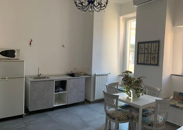 Specchio Di Parthenope 4* Νάπολη