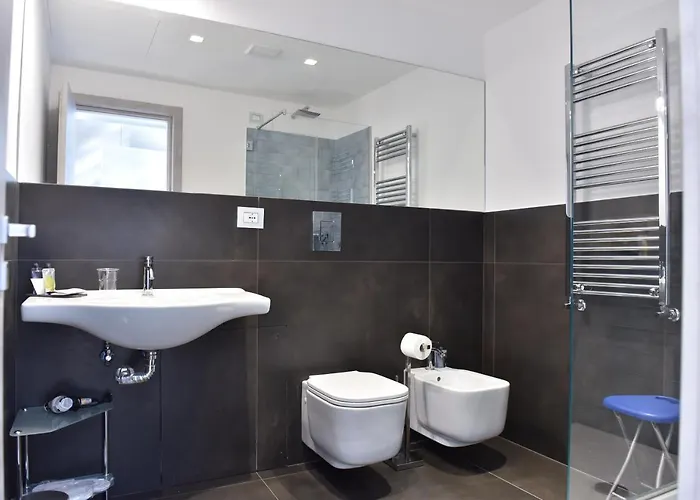 Specchio Di Parthenope 4*