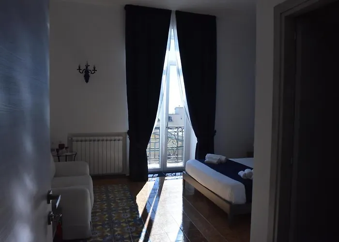 Specchio Di Parthenope Bed and Breakfast 4*